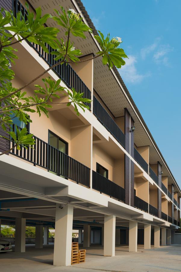 The Square Rayong Hotel Buitenkant foto